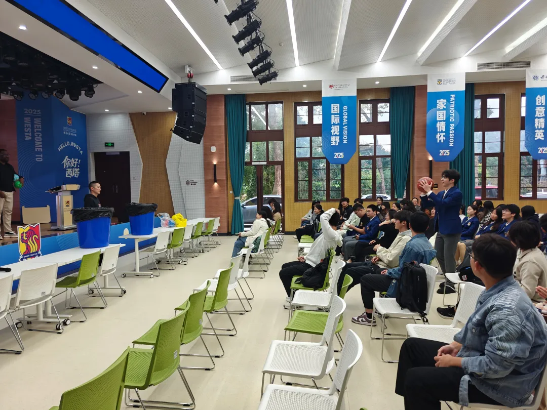 2025-11-10 10:25:49.033000